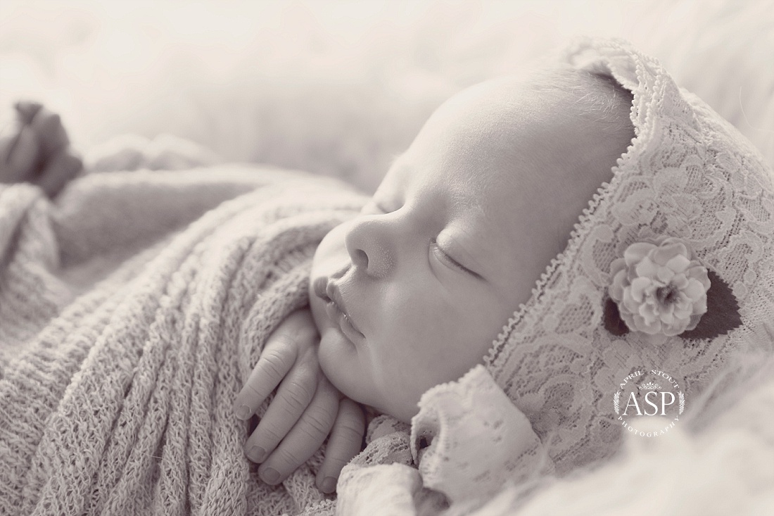 tulsa-tahlequah-owasso-claremore-catoosa-bixby-jenks-baby-newborn-infant-photographers