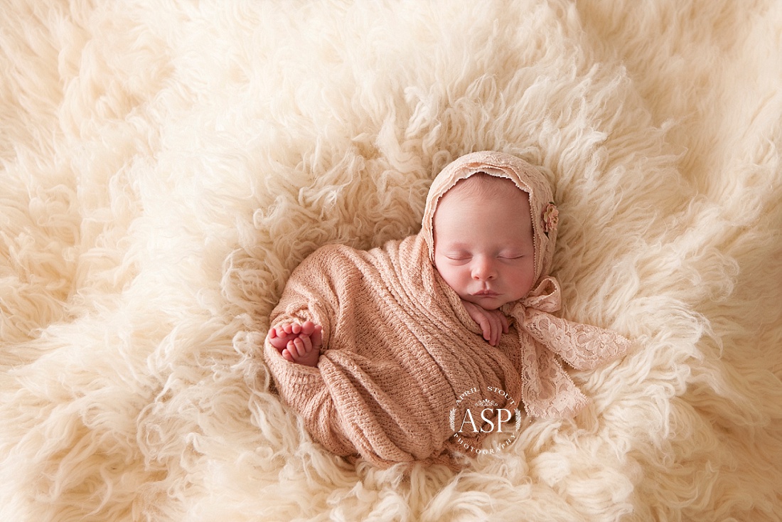 april-stout-baby-girl-hattie-newborn-photography-in-tulsa-oklahoma