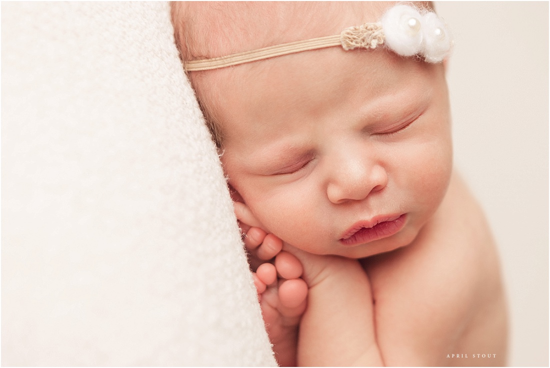 April-Stout-photographer-Oklahoma-newborns