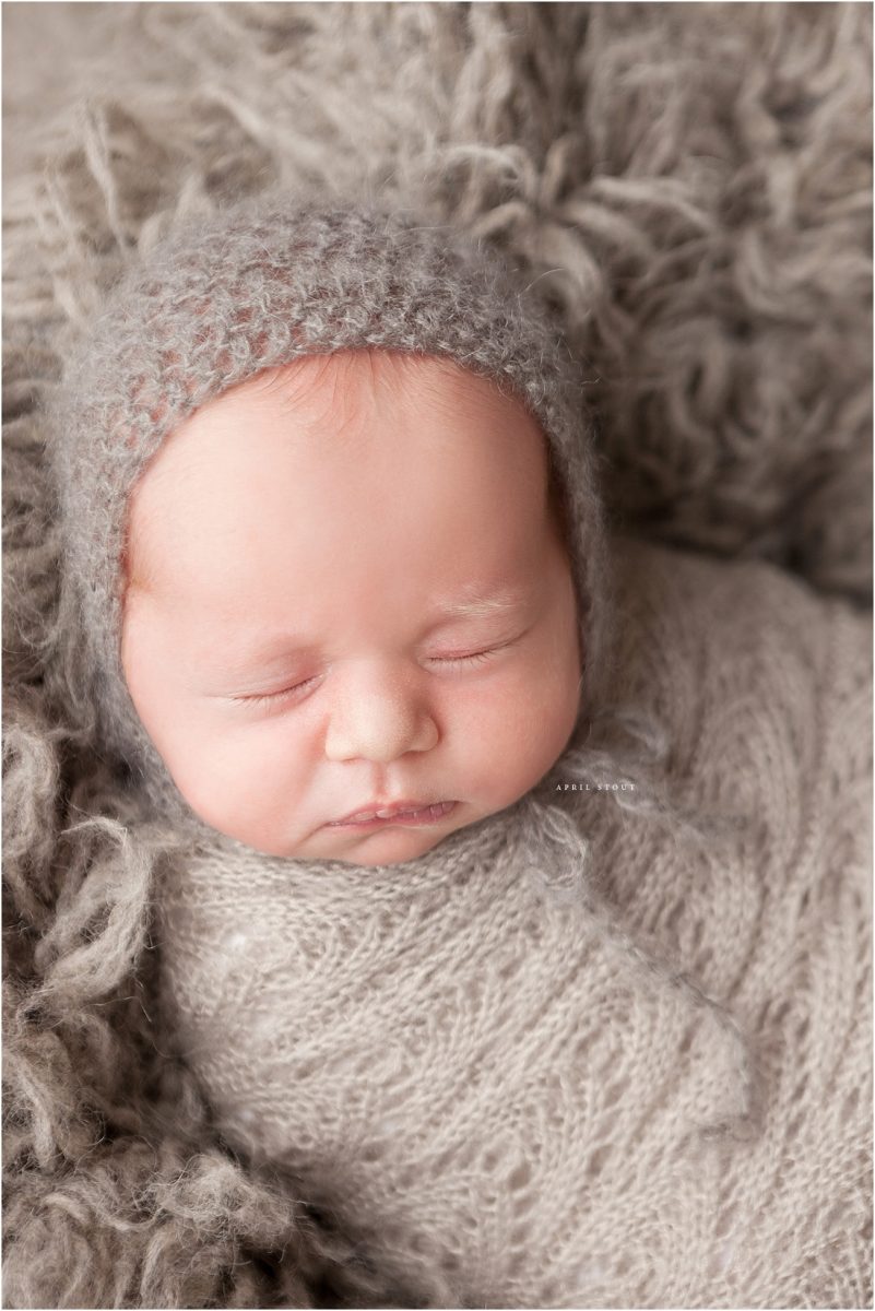 neutral-newborn-april-stout-photographers-Oklahoma-Tulsa