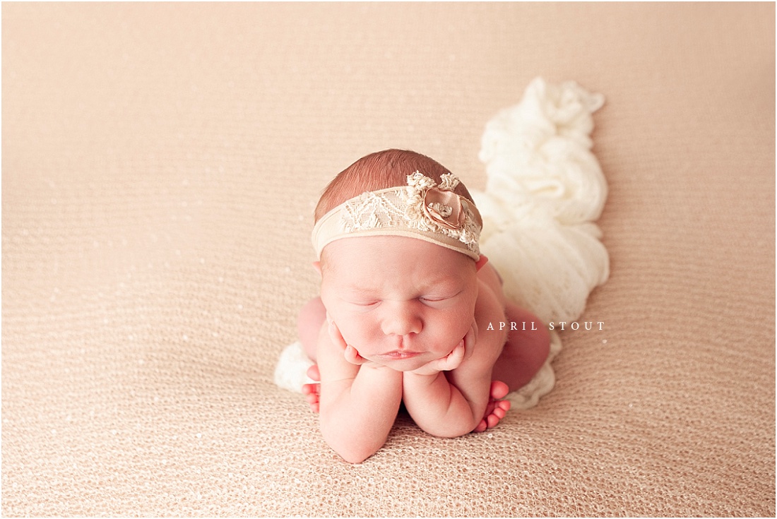 baby-infant-newborn-new-baby-photographer-tulsa-owasso-claremore-catoosa-broken-arrow-oklahoma