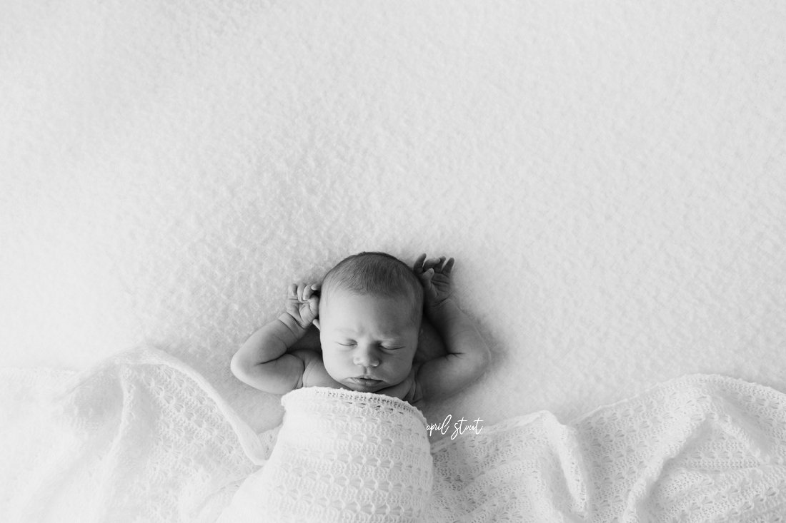 owasso-claremore-muskogee-tahlequah-baby-infant-newborn-photographers