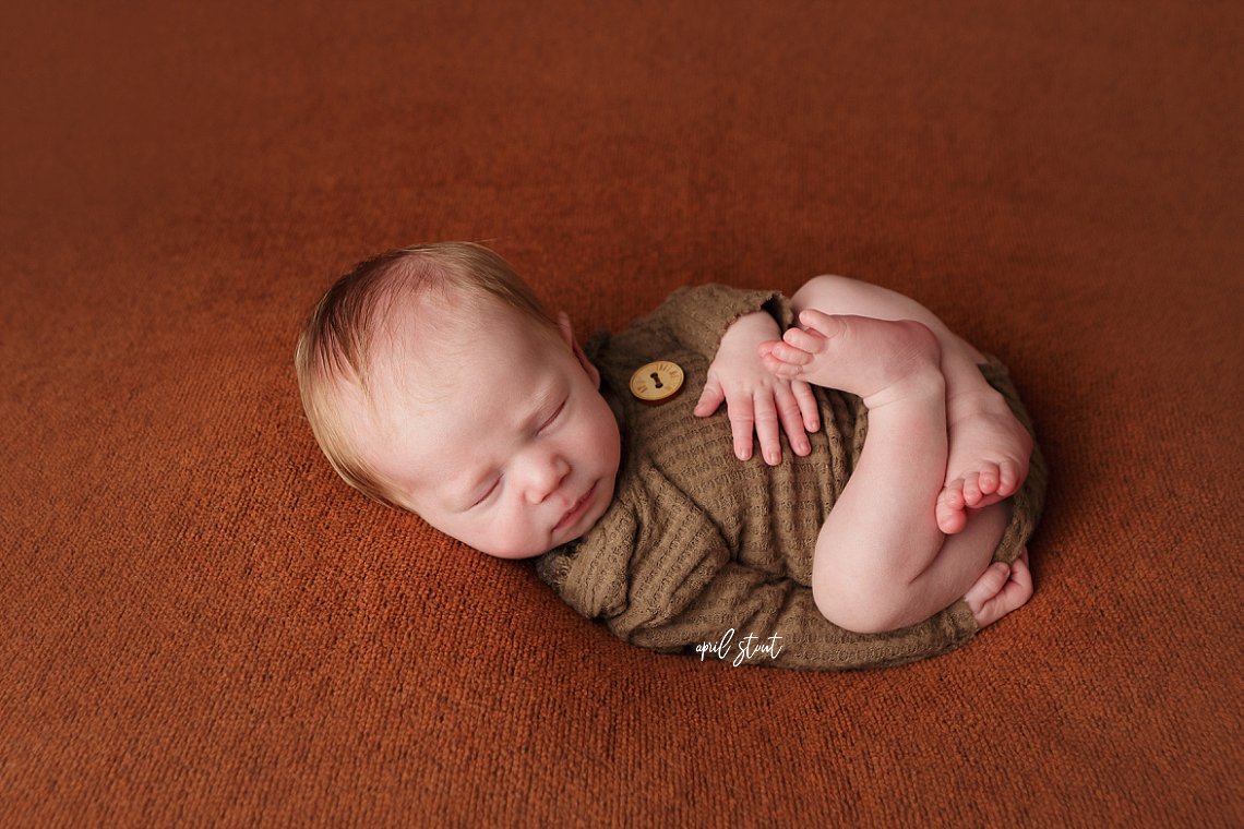 april stout newborn photographer Coweta Oklahoma